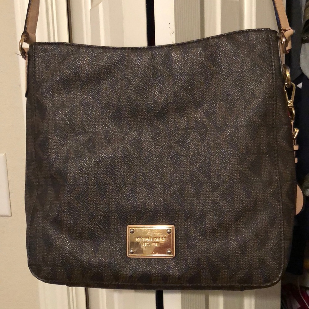 Michael Kors Crossbody
